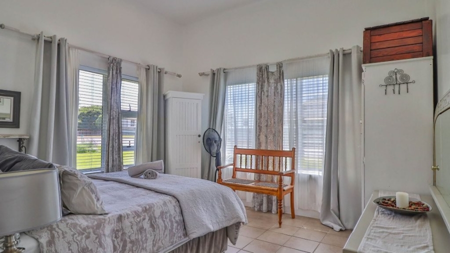 To Let 2 Bedroom Property for Rent in Stilbaai Wes Western Cape